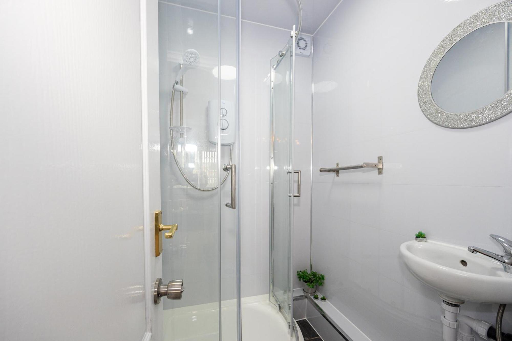 Airstays Apartment Вітеншо Екстер'єр фото